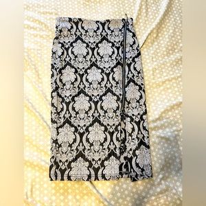Lace look pencil skirt
